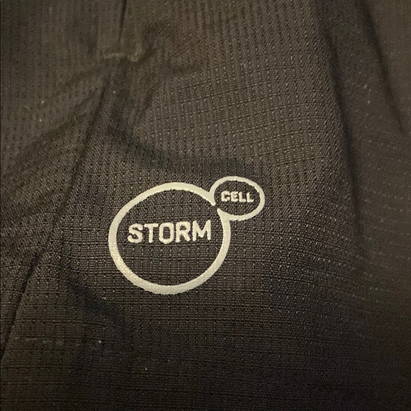 Puma Black Windbreaker Lightweight Athletic Jacket - Picture 5 of 5